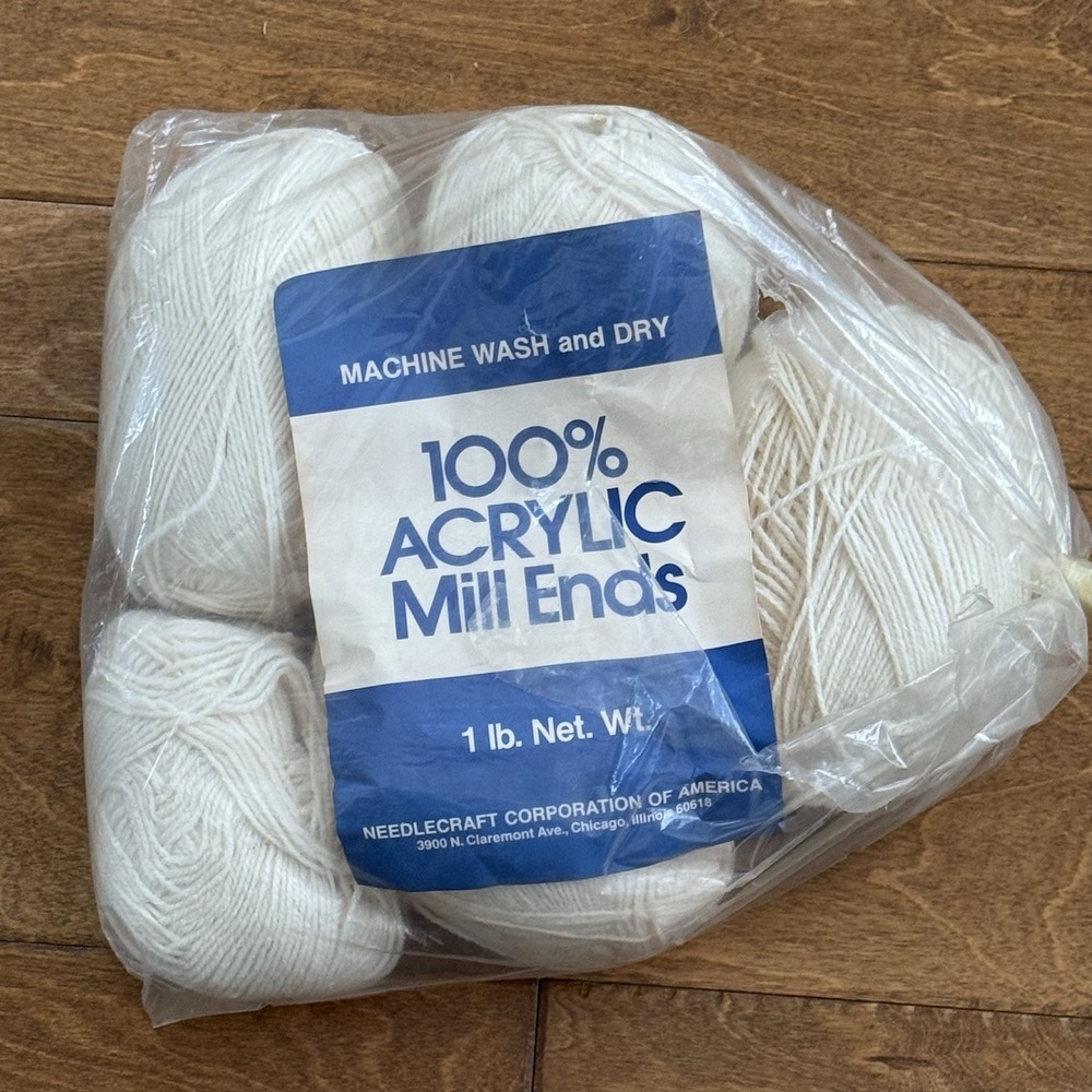 Vintage‎ Acrylic Yarn Mill Ends Cream Off White 1lb 13oz Needlecraft USA